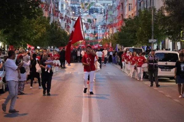 30 Ağustos Zafer Bayramı Gemlik'te coşkuyla kutlandı!