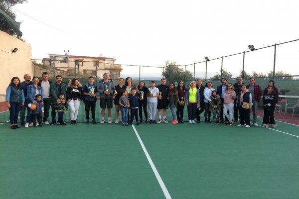 6. Gemlik Tenis Turnuvası yapıldı