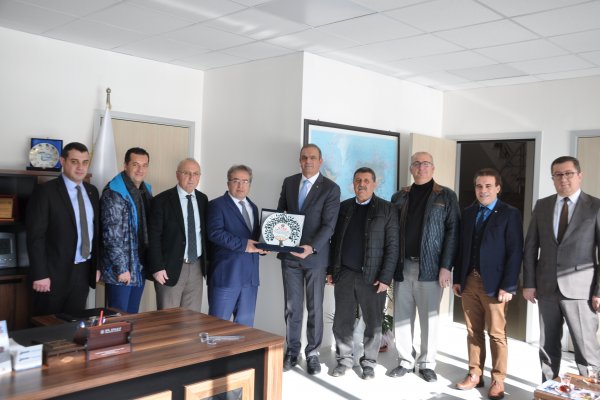Ağdemir, “Gemlik Gümrüğü ile gurur duyuyoruz”