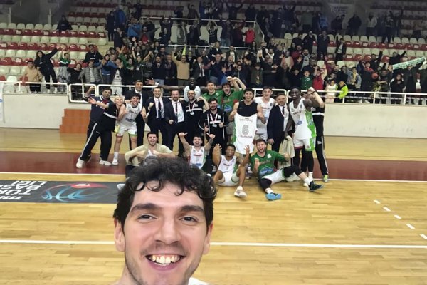 AKRAN GEMLİK EVİNDE GALİP!