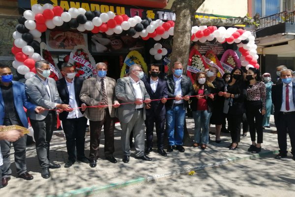 ANADOLU ET VE TAVUK MARKET HİZMETE AÇILDI