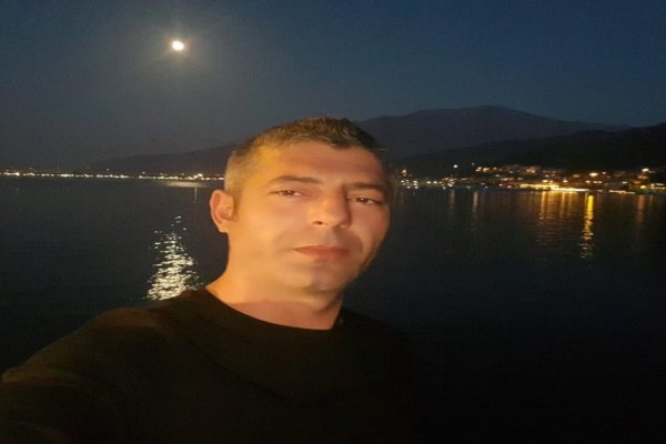 ARKADAŞINI BIÇAK DARBELERİYLE ÖLDÜRDÜ
