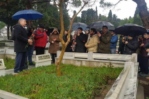 Asım Kocabıyık mezarı başında anıldı
