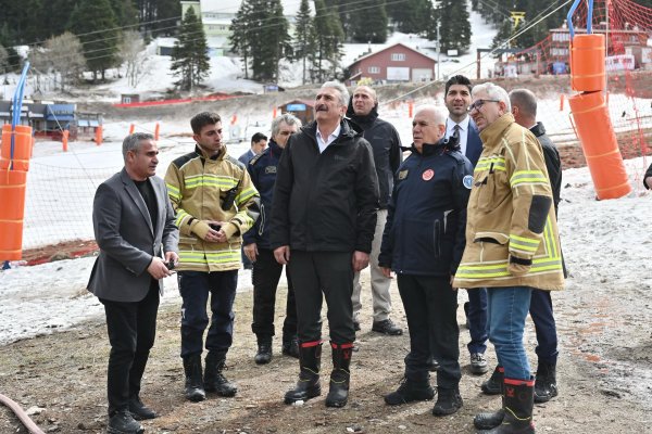 Başkan Bozbey’den Uludağ’da yangın incelemesi