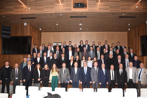 BAŞKAN ÇAKIR ÜRÜN PİYASASI ARACI KURUMLARI TOPLANTISINA KATILDI