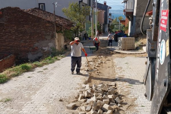 BELEDİYE FEN İŞLERİ EKİPLERİ ATAĞA KALKTI...