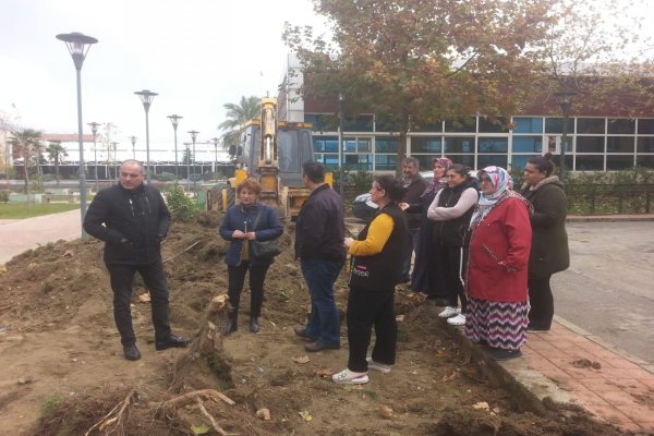 Belediye park içine bu kez tuvalet yapıyor