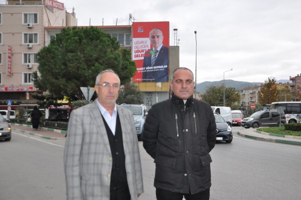 Belediye Sertaslan’ın pankartlarına tahammül edemiyor