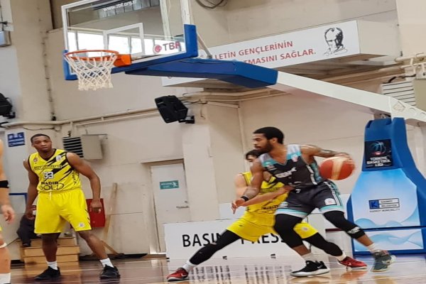 Budo Gemlik istanbul’dan Galibiyet ile döndü.