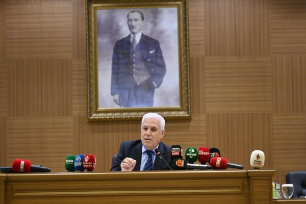 Bursa belediyeciliği, tüm ülkeye örnek olacak