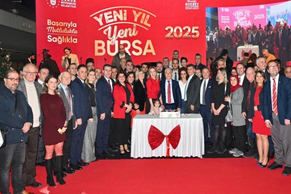 Bursa Büyükşehir ailesi yeni yılı birlikte kutladı