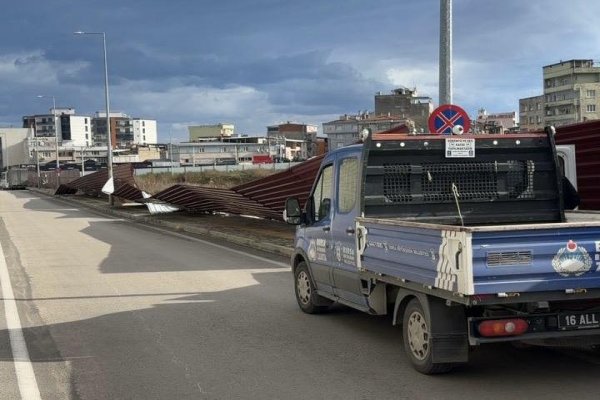 BURSA BÜYÜKŞEHİR, ŞİDDETLİ RÜZGÂRA KARŞI TEYAKKUZDA
