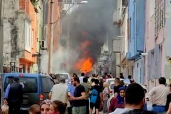 BURSA DA UÇAK KAZASI : 2 ÖLÜ