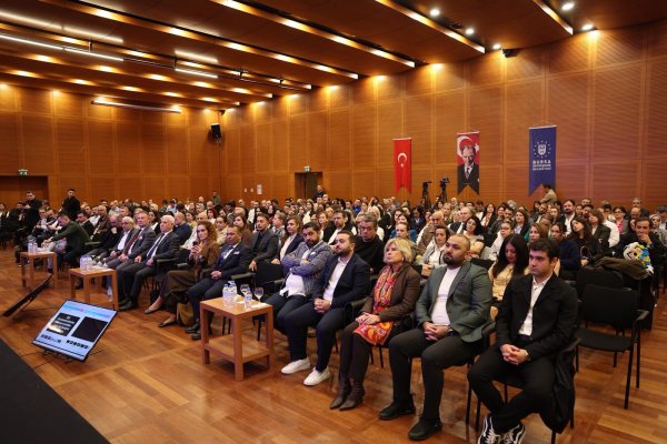 BURSA TEKNOLOJİYLE DÖNÜŞÜM YOLUNDA