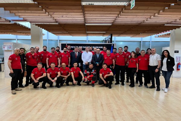 BUSKİ ve BURULAŞ arama kurtarma ekipleriyle AKOM’da istişare toplantısı