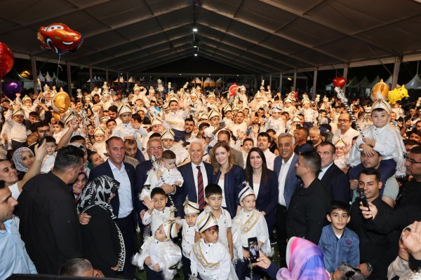 BÜYÜKŞEHİR’DEN TOPLU SÜNNET ŞÖLENİ