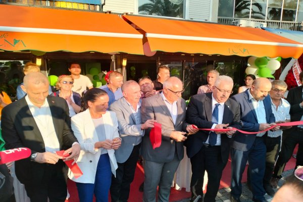 CAFE LUNA HİZMETE AÇILDI