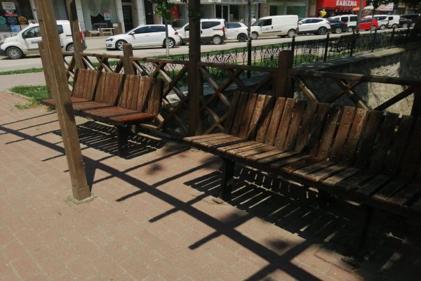 Çarşı Deresi çevresindeki oturma grupları Büyükşehir’den ilgi bekliyor