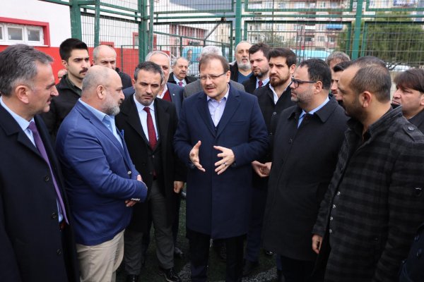 Çavuşoğlu'ndan Gemlikspor ve Kulüplere Destek Sözü