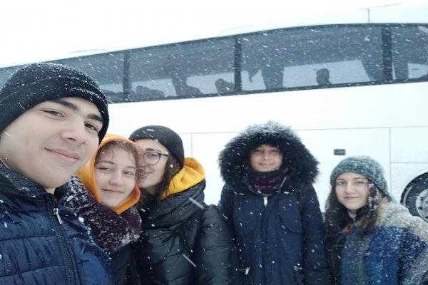 Celal Bayar Anadolu Lisesi Uyudağ da stres attı