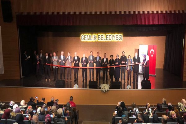Cemil Meriç Kültür Merkezi açıldı