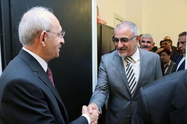 CHP İlçe Başkanı Şükrü Aksu ve ailesi trafik kazasında yaralandı