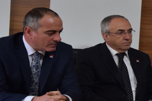 CHP KURULTAYINDA GEMLİK DELEGESİ YOK