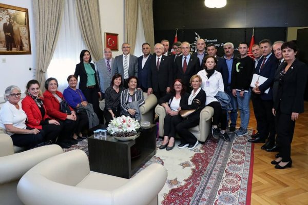 CHP’liler grup toplantısına katıldı