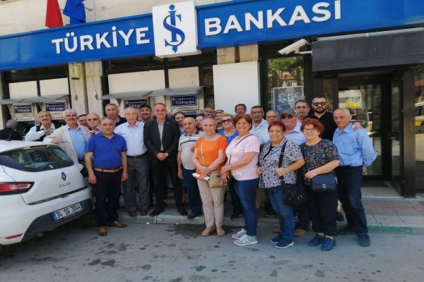 CHP’lilerden İmamoğlu’na destek yağıyor