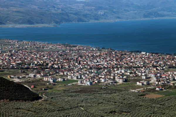 Çiniciliğin Anavatanı İznik’te En Özel Gezi Noktaları ve En Popüler Restoranlar Rehberi