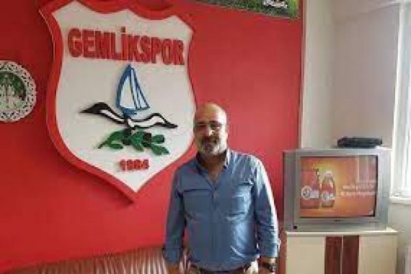 CUMHUR AYDIN, BELEDİYE BAŞKANINA MEYDAN OKUDU