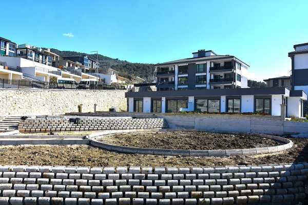 Cumhuriyet Mahallesi'ne Yeni Park