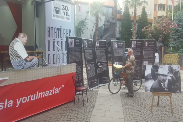 Cumhuriyet TIR’ı Gemlik’e geliyor