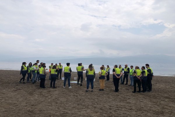 Deniz Varsa, Hayat Var!