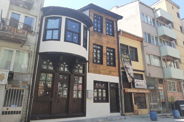 Doktor Seyfi’nin evi restore edildi