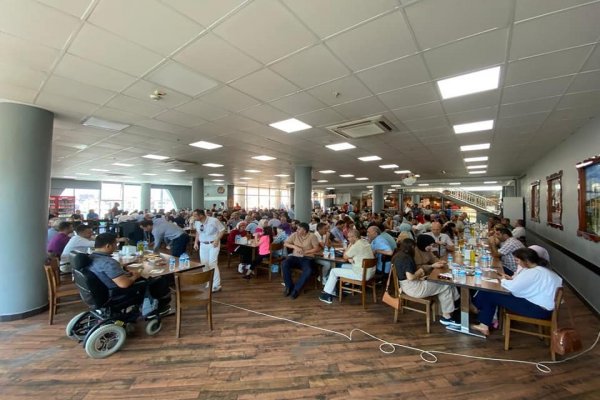 Eğitim-Bir Sen Gemlik Temsilciliğinden Yemekli Buluşma