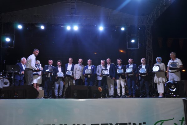 En iyi Gemlik Zeytini 100 liradan satıldı