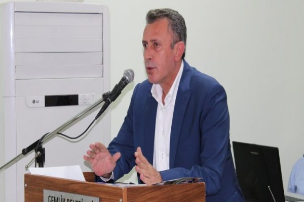 Galip Gür, “Sosyal konutlarda indirim yalan” dedi