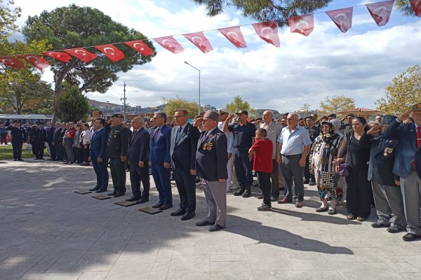 GAZİLER GÜNÜ TÖRENLERLE KUTLANDI