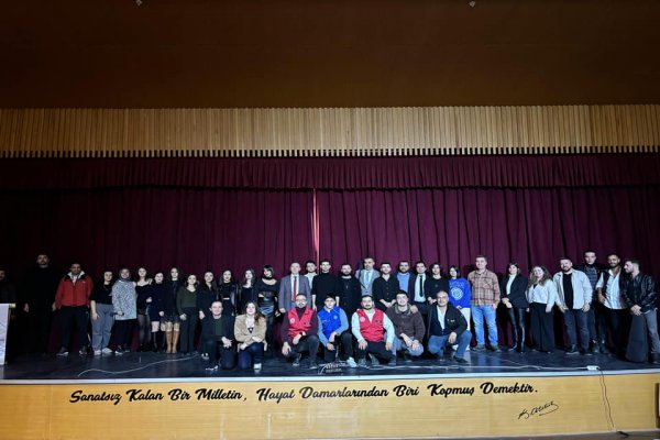 Gemlik 100. Yıl Gençler Arası Ses Yarışması gerçekleştirildi