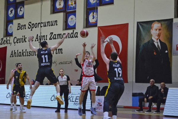 GEMLİK BASKETBOL 53-62 KONYA BBSK