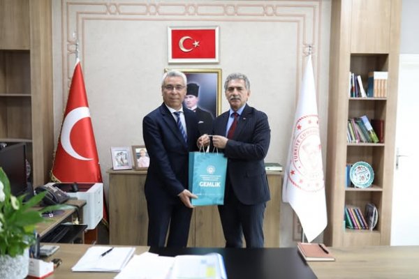 Gemlik Belediye Başkanında İlçe Milli Eğitim Müdürüne Hayırlı Olsun Ziyareti
