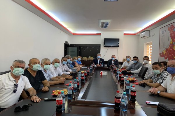 Gemlik Belediyesi heyeti Navodarı de