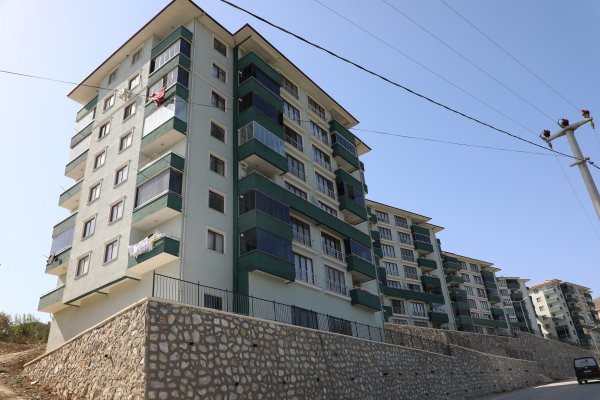 Gemlik Belediyesi’nden 72 öğrenciye ücretsiz barınma!