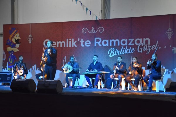 Gemlik’e ramazan bereket ve neşesiyle geldi
