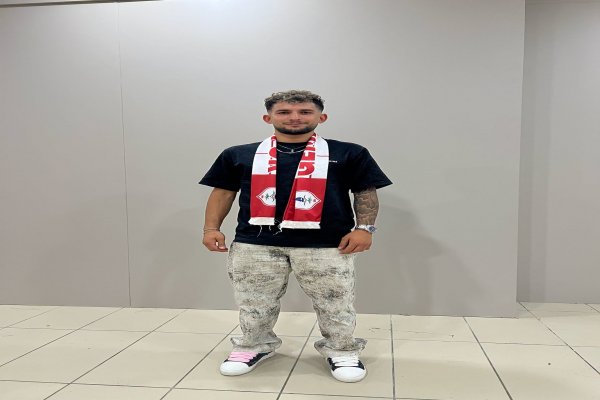 GEMLİK FK KADROSUNA ALİ ERAY BOZKURT'U KATTI..