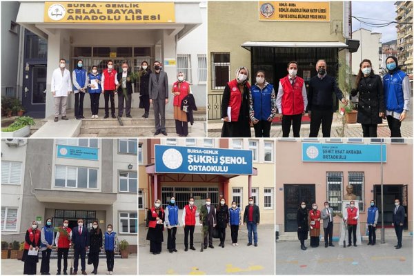 Gemlik Gençlik Merkezinden Okullara Çam fidanı Hediyesi