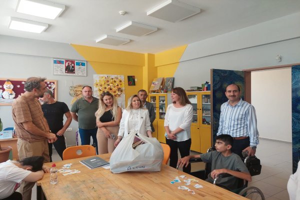 Gemlik Kent Konseyi Engelsiz Meclisi Özel Çocukları Eğitimde Yalnız Bırakmadı