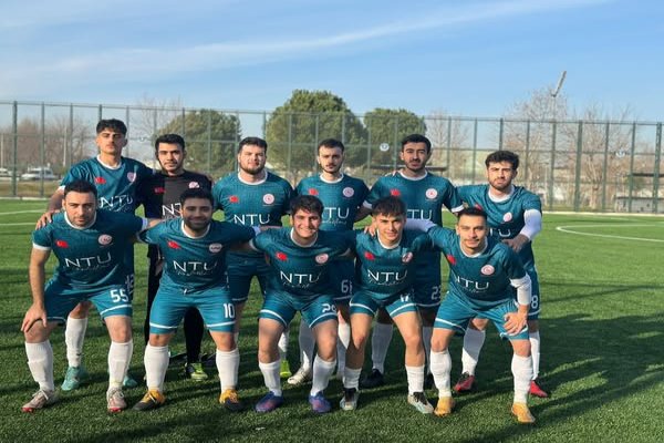 Gemlik KYK Futbol Takımı Namağlup Bursa Şampiyonu Oldu