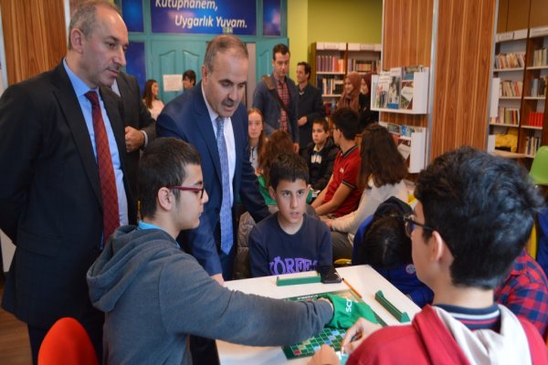Gemlik Ortaokullar arası scrabble turnuvası düzenledi